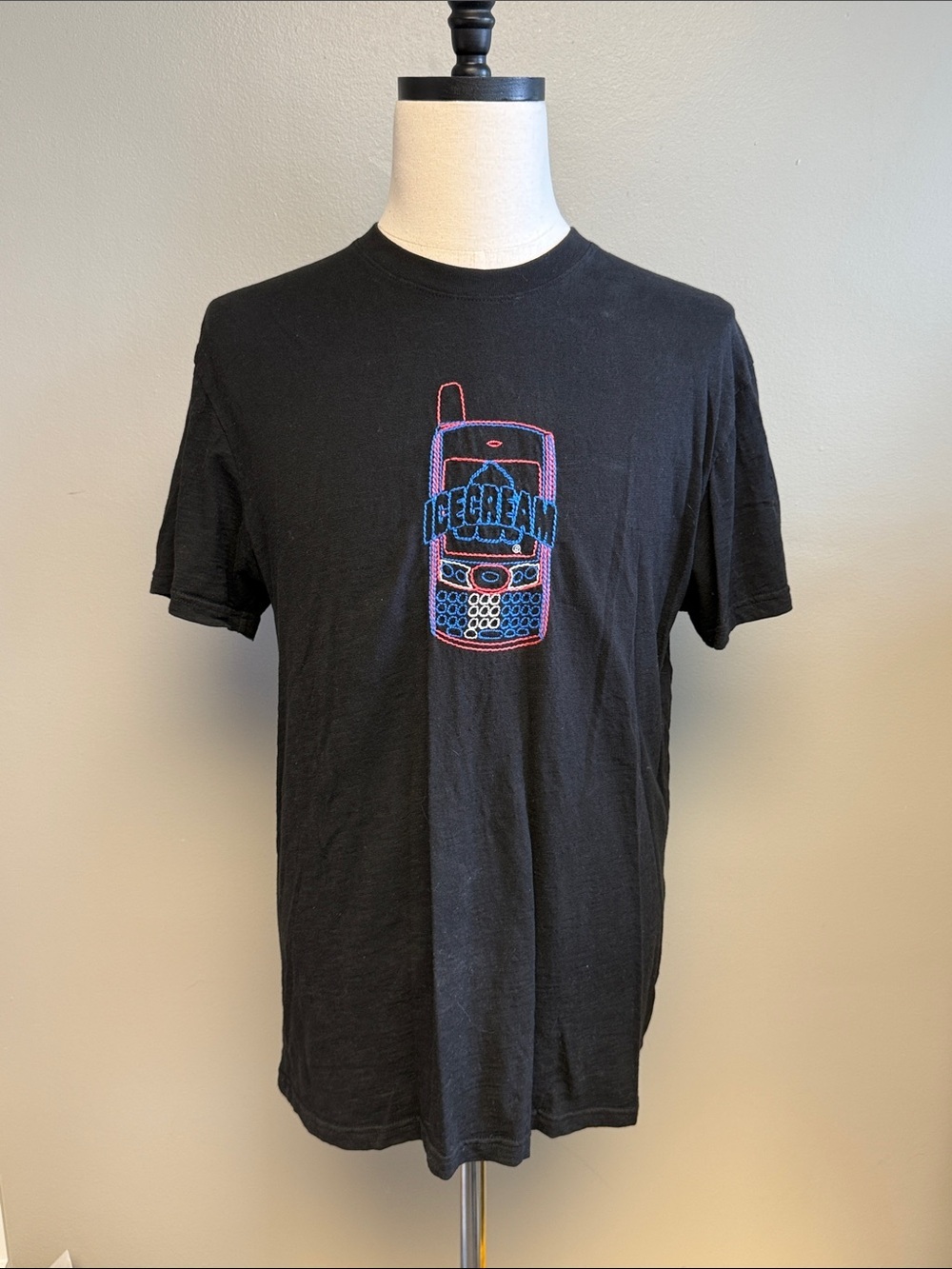 ICECREAM Cell Phone Graphic T-Shirt – Men's Medium – Black – 100% Cotton